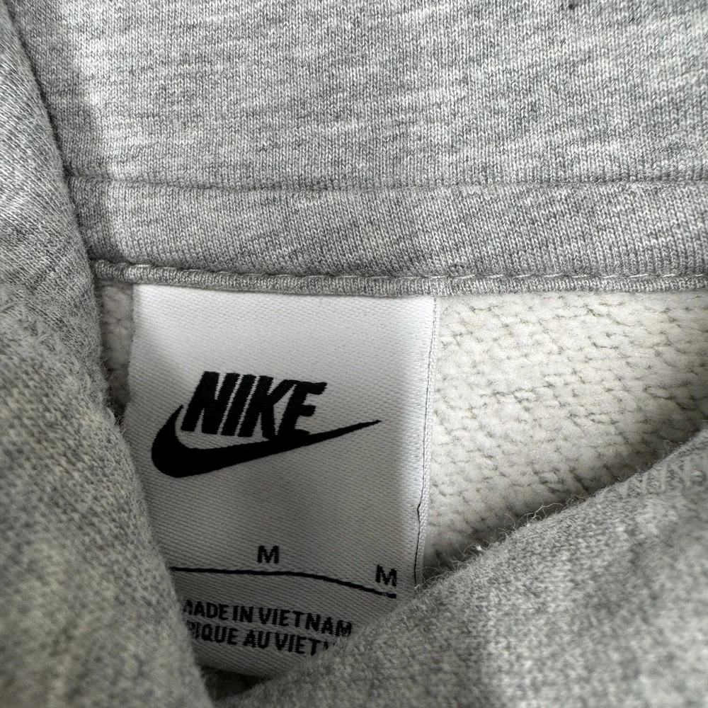 Nike Sportswear Club Fleece Pullover Hoodie Gray Logo DQ5793-010 Women's Size M - Picture 3 of 9